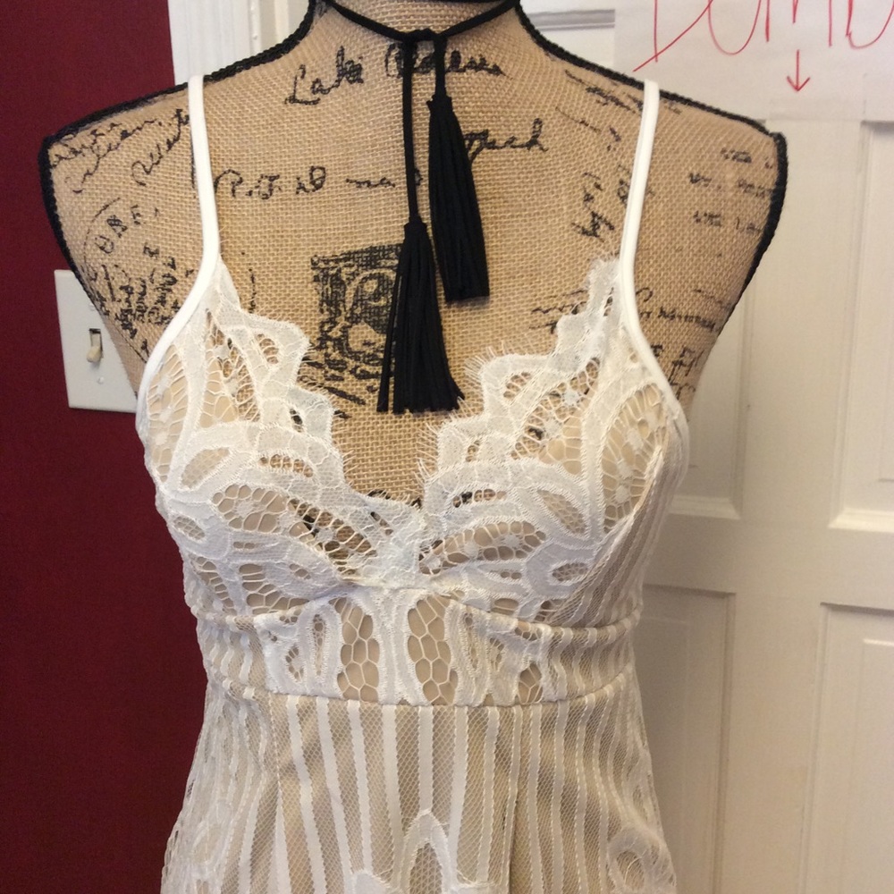 💜last 1 XL gorgeous mini dress💜 - Picture 3 of 7